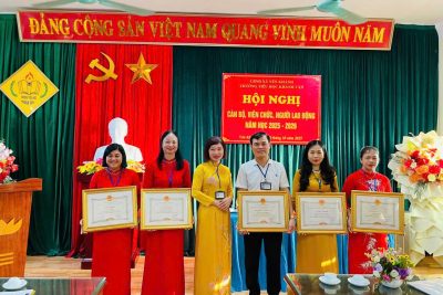 TRƯỜNG TIỂU HỌC KHÁNH VÂN TỔ CHỨC HỘI NGHỊ  CÁN BỘ, VIÊN CHỨC VÀ NGƯỜI LAO ĐỘNG NĂM HỌC 2025-2026